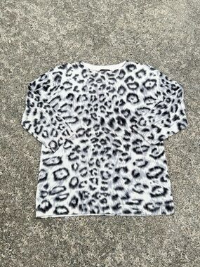 Talbots Cream and Gray Leopard Print pure cashmere Cashmere Sweater size MP